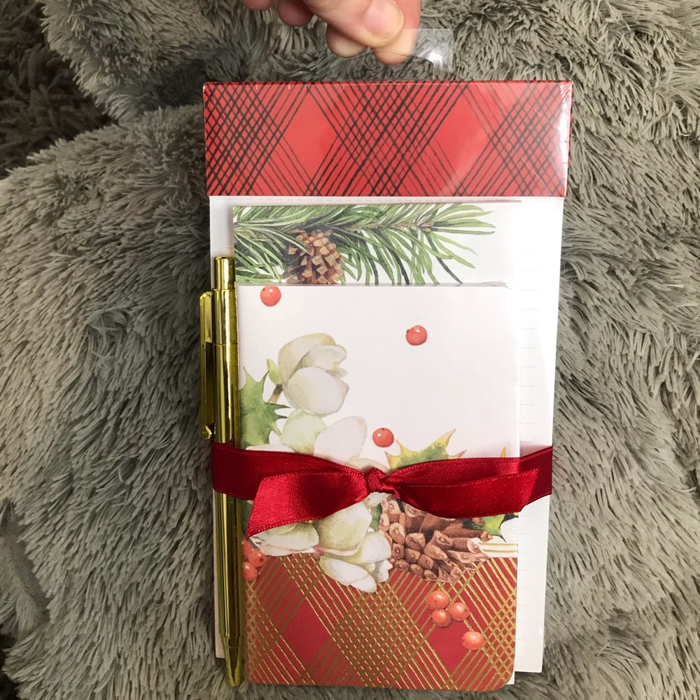 Hallmark Notepad/Pen Set - Picture 4 of 4